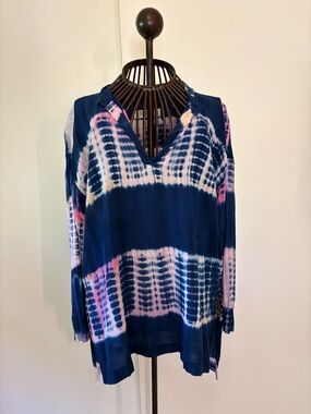 Lucy Love Navy and Pink Tie-Dye V-Neck Tunic Top